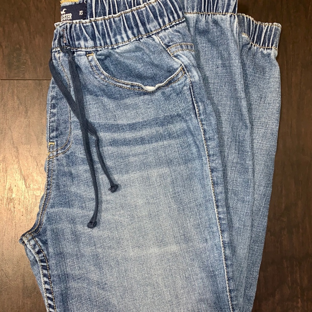 Men’s Hollister Jean Joggers XSmall